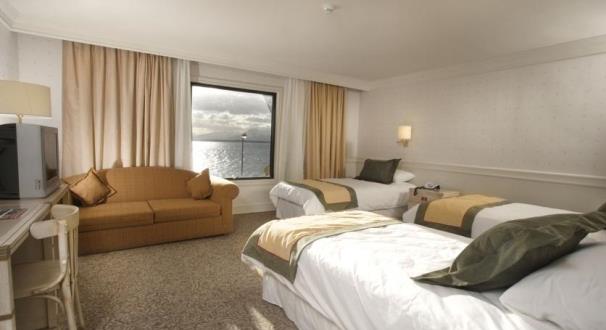 Hotel Costaustralis bedroom