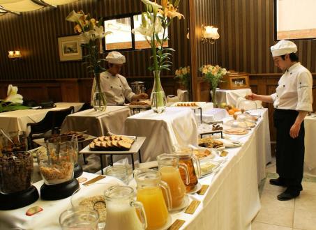 Hotel Tierra del Fuego dining